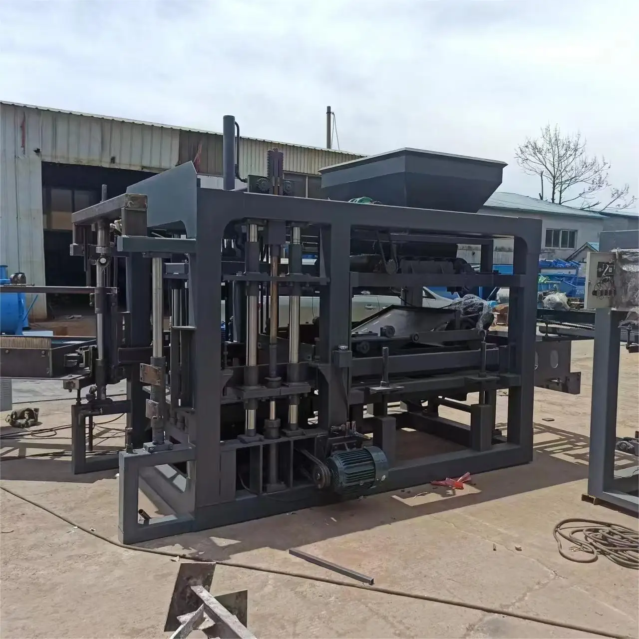 High Quality QT6-15 Automatic Hydraulic Brick Making Machine Production Line Intelligent PLC Control System Hollow Block Machine