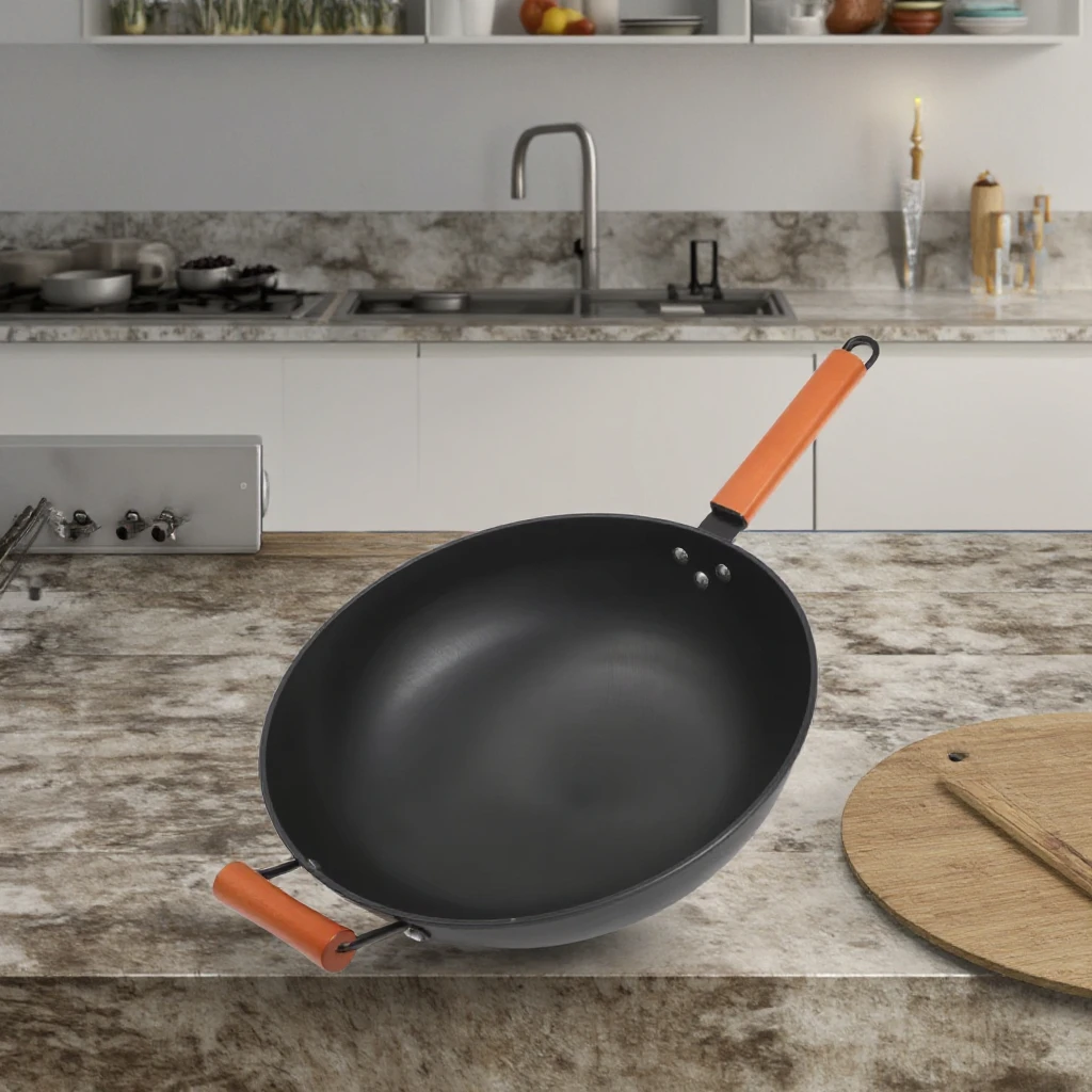 Customization Restaurant Commercial Kitchen Equipment Home Cooking 36cm 1.55kg Black Cast Iron Wok With Wooden Handle