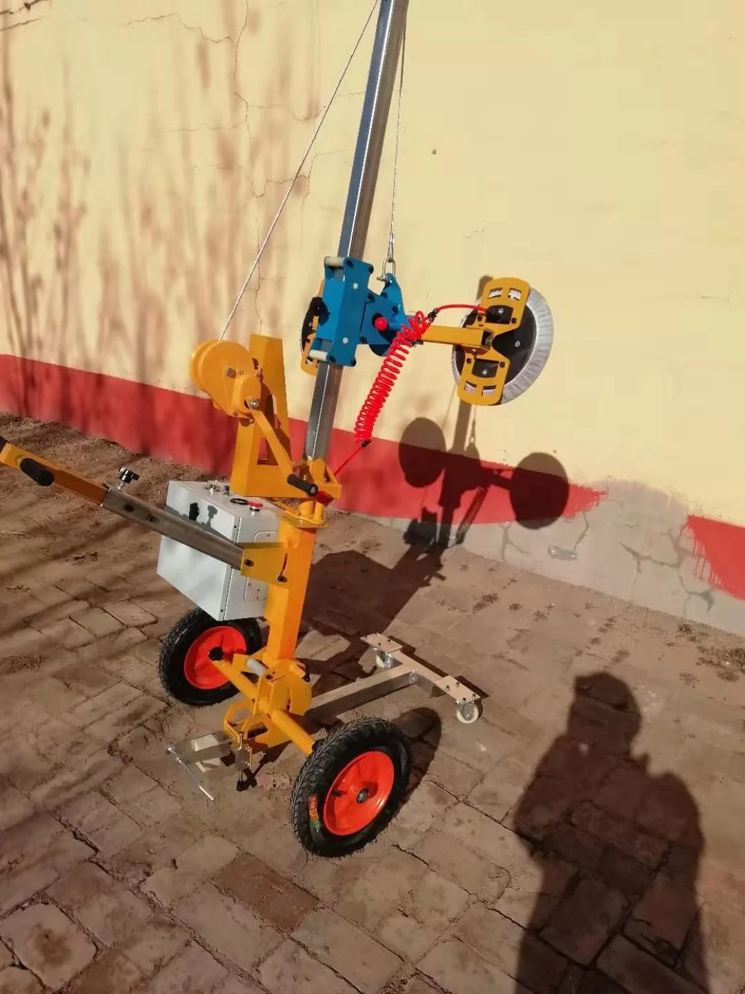 China manufacturer wholesale battery type glass vacuum lifter