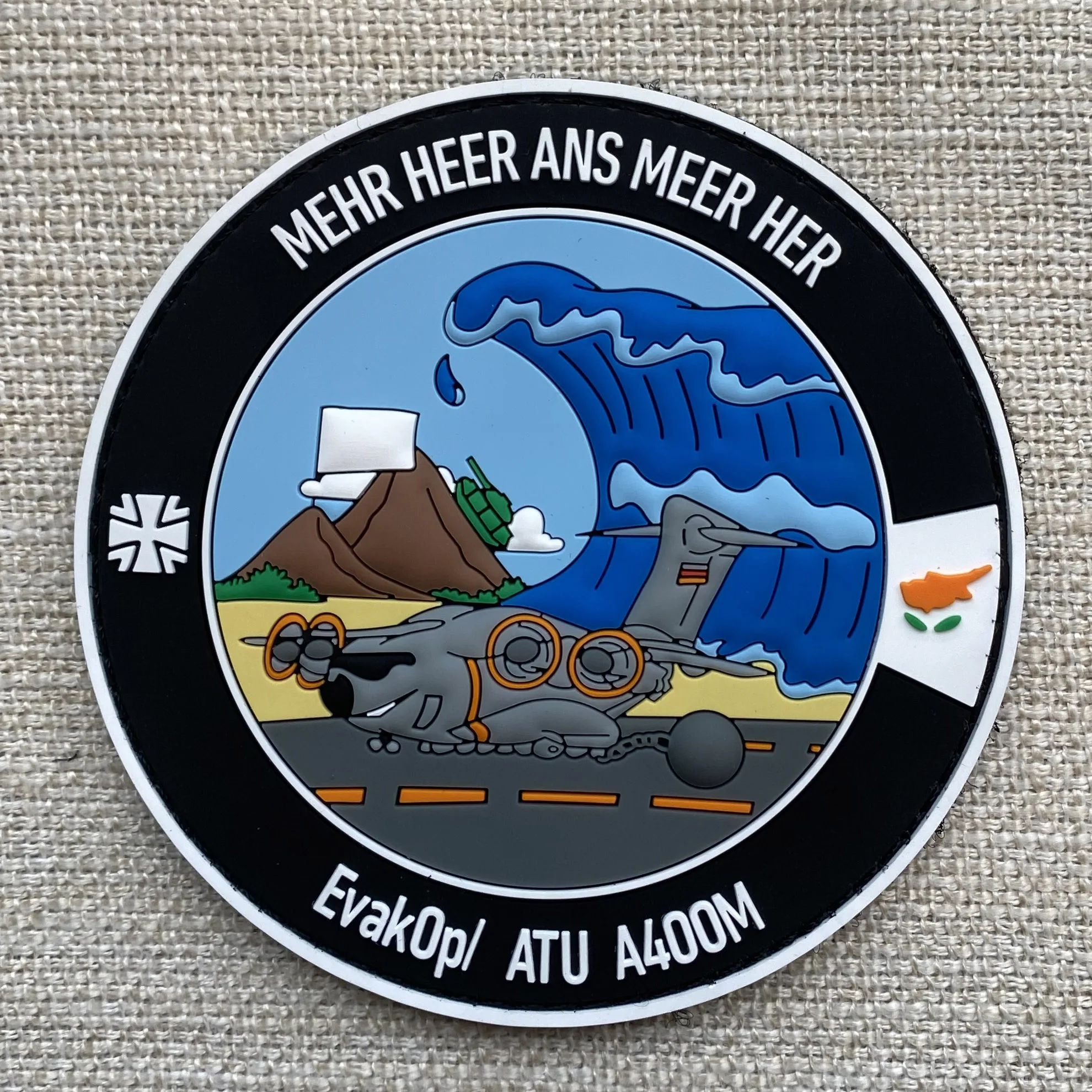 Hat Sewing 3D Rubber Patches Manufacturer DIY Embossed Silicone Label Iron On Clothing Pvc Patches