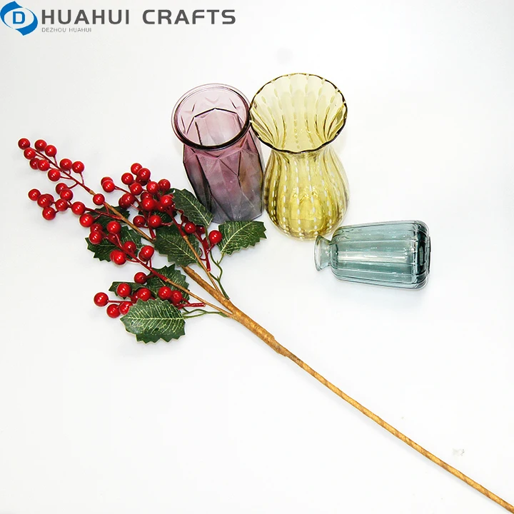 Christmas decoration flower arrangement white edge leaves red fruit string cuttings home decoration
