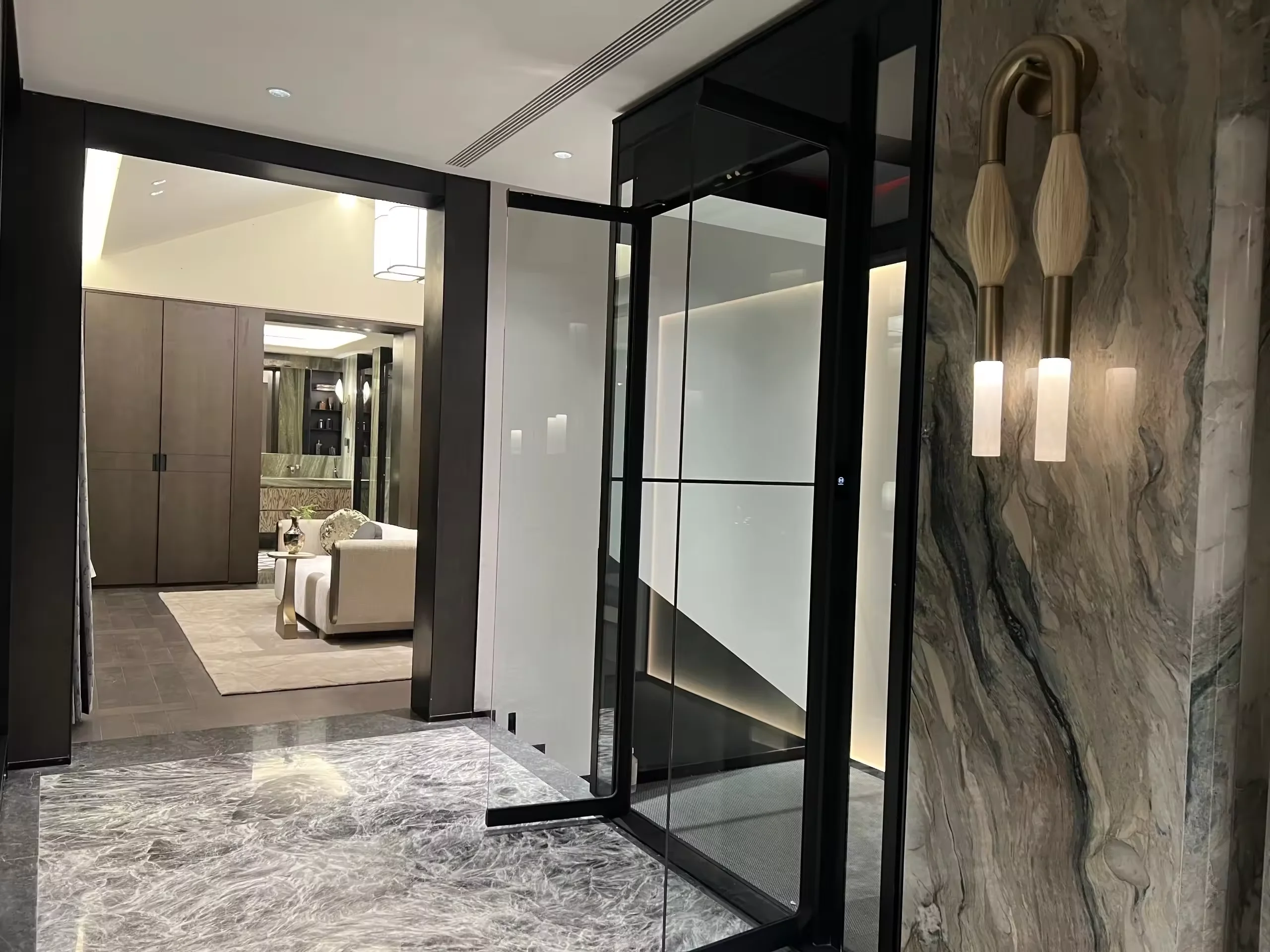 Luxating Indoor Commercial Hotel Handicap Electric Hydraulic Elevator Home Elevator Lift Residential Manufacturers Elevator