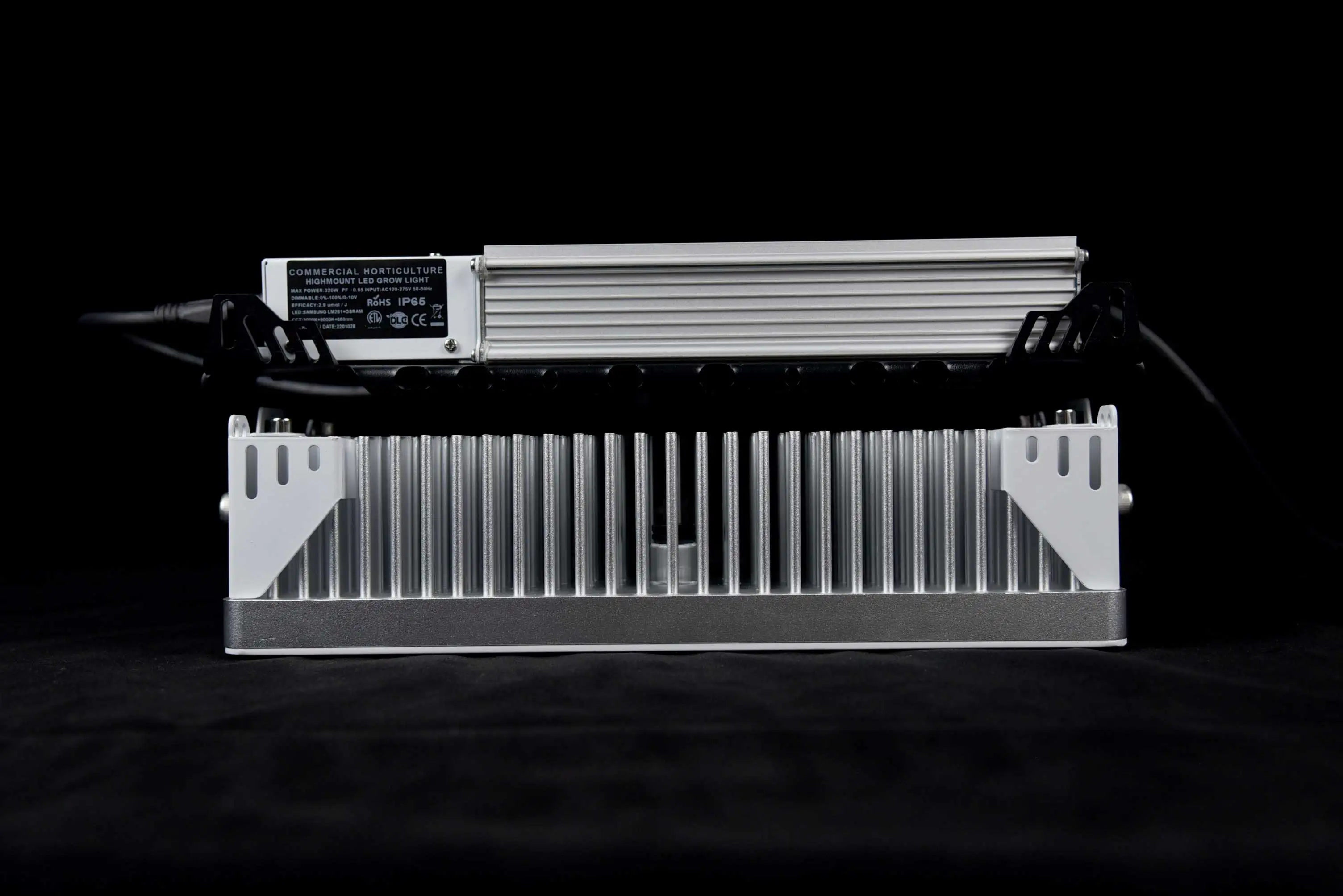 2023 Newest HortiBloom 1930e Commercial Horticulture full spectrum led grow light Solux 650w