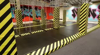 Ninja Warrior Course Indoor Trampoline Park Kid Indoor Playground