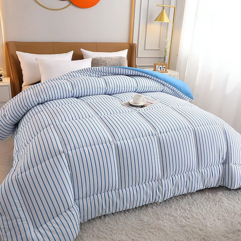 Luxury Comforter Filler 100% Polyester Filling King Queen Twin Comforter Warm Soft winter bed quilt in a bag made in china