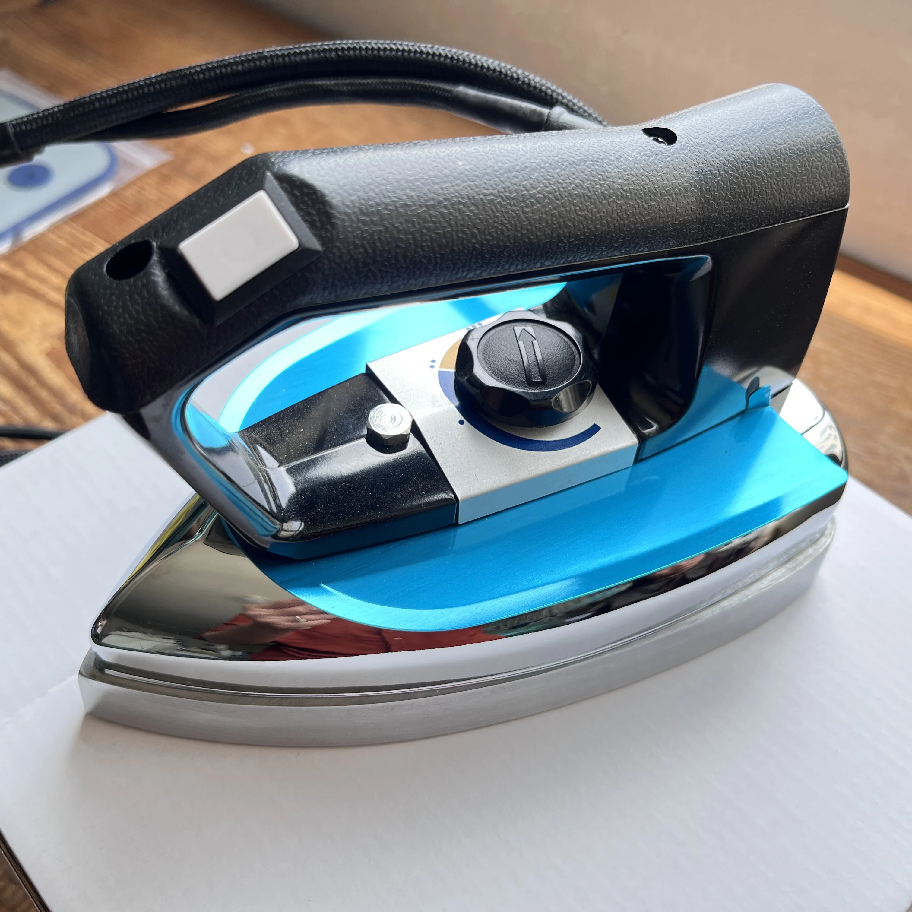 BT-2128-I Bitop industrial electric steam iron for clothes industrial steam iron