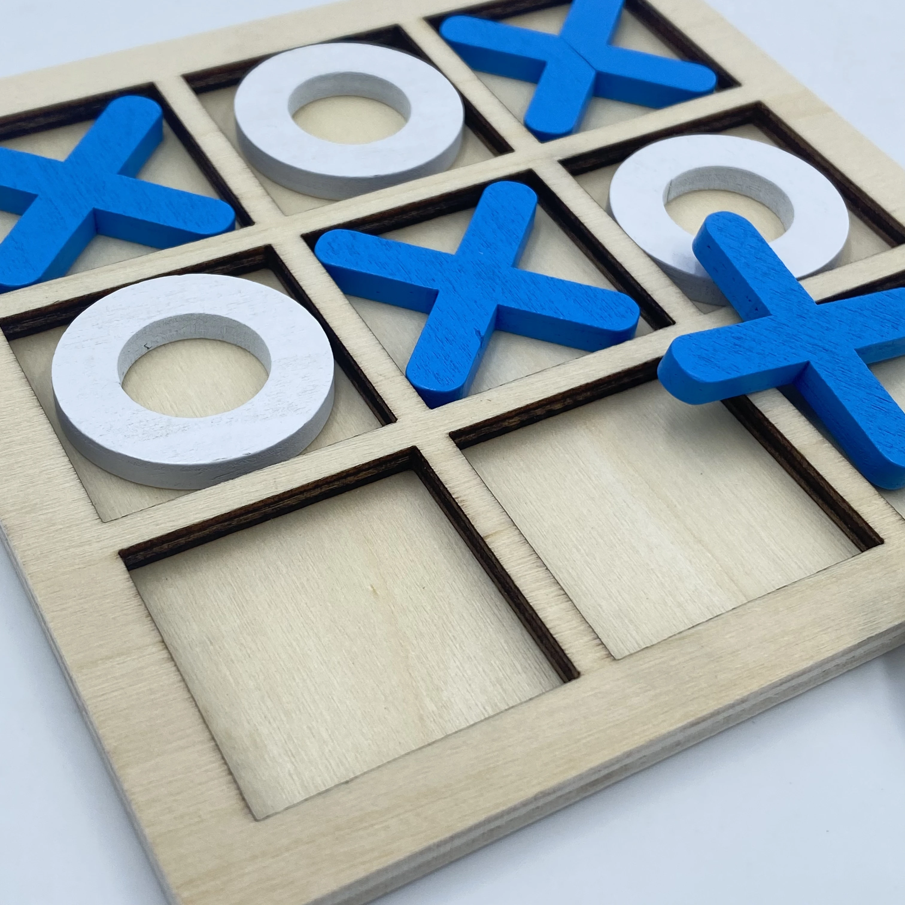 Классическая семейная настольная игра, деревянный набор с тактическим носком, деревянная настольная игра XOXO для взрослых и детей, дорожный набор из высококачественного дерева акации