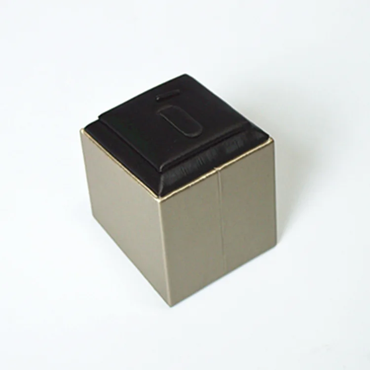 Wholesale Black Silver Brush PU Leather Small Vintage Jewelry Ring Display