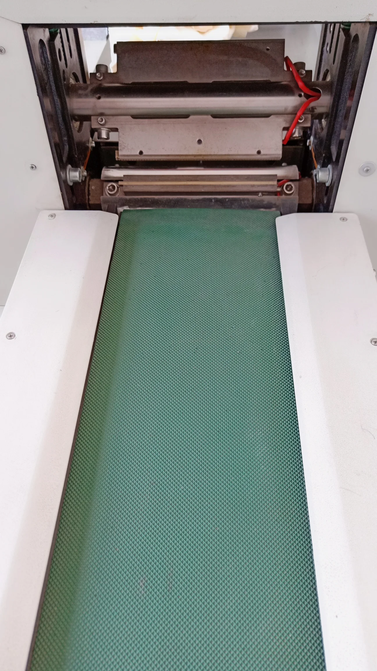 KEFAI Atomatic Horizontal Pillow Bag Wafer Bars Biscuit Cookie Flow Wrapping Packing Machine