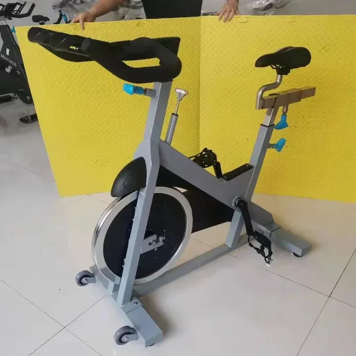 YG-S006 YG Fitness Commercial Hot Sales Fitness Spin Bike OEM Customized Spinning Bike
