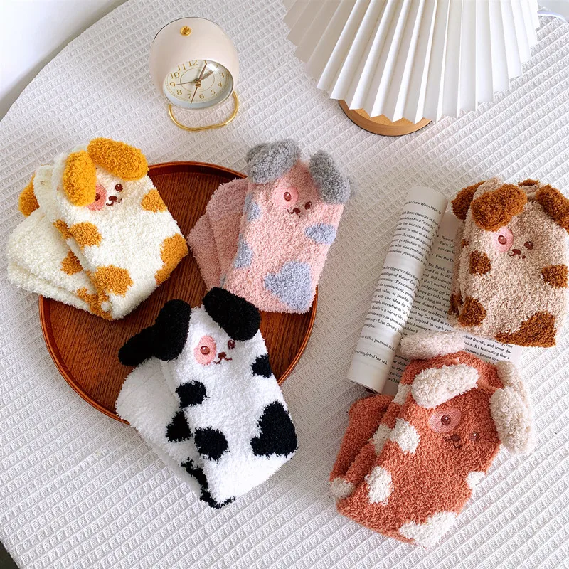 Hot sale funds New product 5 Colors  dog woman girl high-quality Purin Coral stockings thick sweet winter autumn  Fuzzy socks