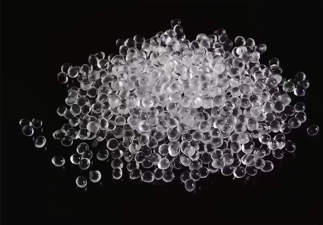 Plastic Raw Material TPR TPE Thermoplastic Elastomer Granule White Compound TPE Rubber Extrusion Moldable TPR for Shoes Sole