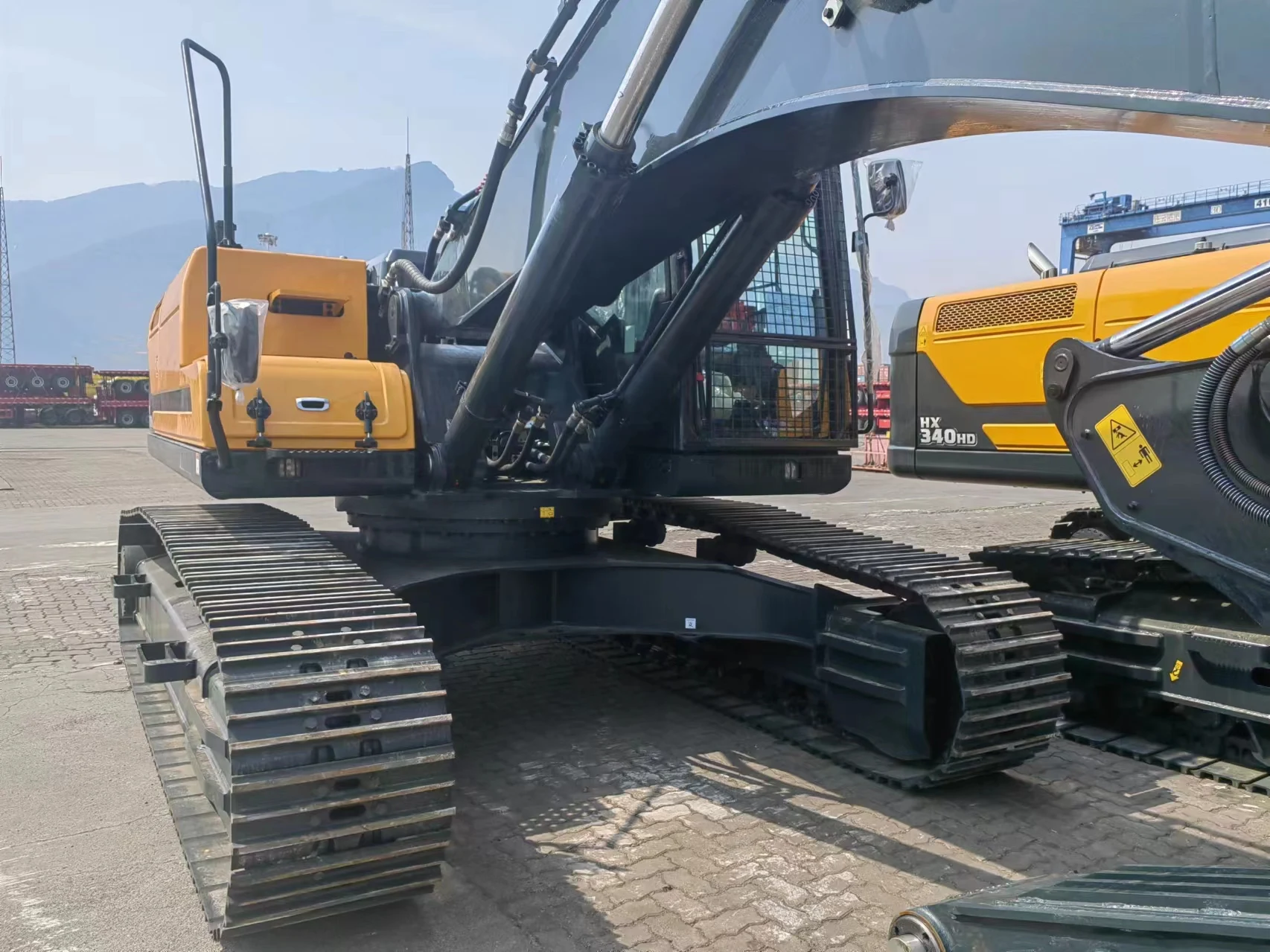 Новые экскаваторы HX220HD гусеничный экскаватор 22Ton 220LC-9S HX220 HD HX340 Hyundai R220LC-9 R245 R275