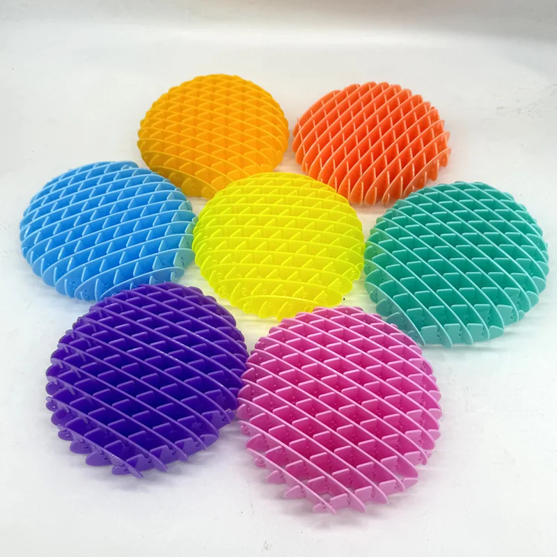 Wholesale funny Palm Play Elastic Mesh Rebound Deformed Plastic Decompression Relief Stretch Squeeze Fidget Worm