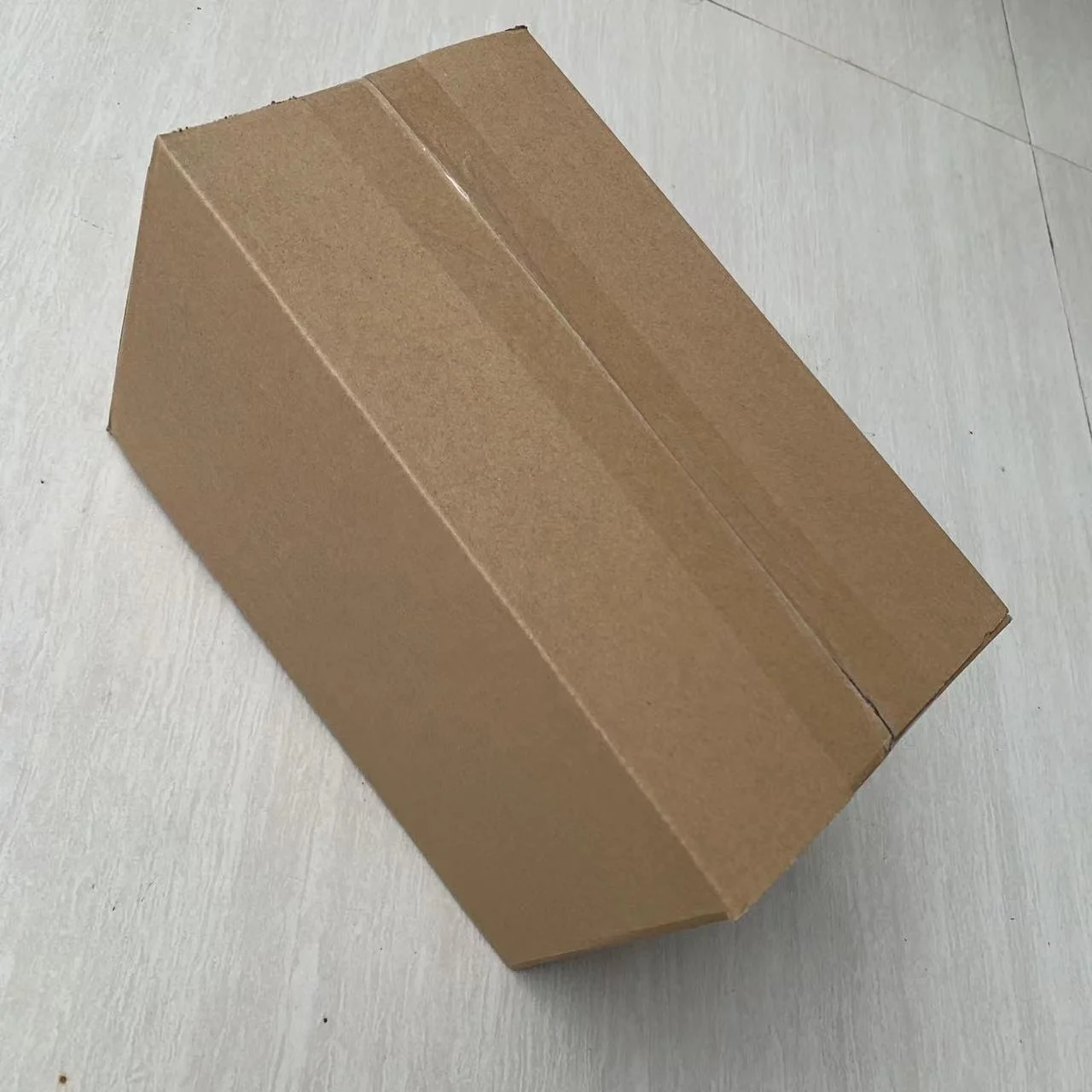 A2055000049 Coolant Reservoir Car Water Expansion Tank for Mercedes-Benz W205 C205 W213 S213 2055000049