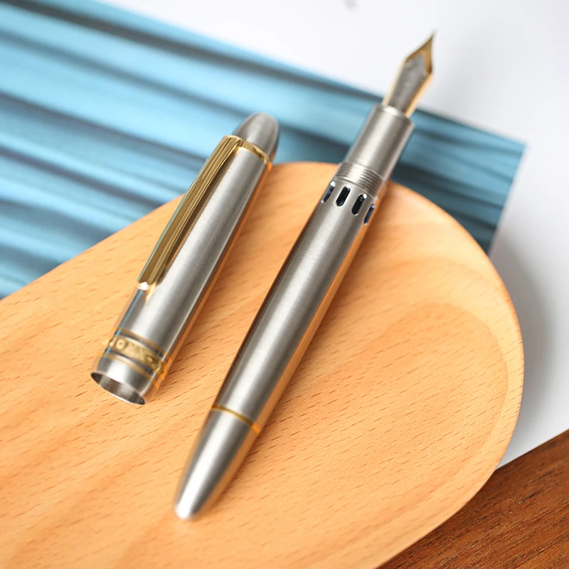 MAJOHN  P136 fountain pen, made of titanium alloy lightweight metal material, brass piston, optional with German 18K gold nib