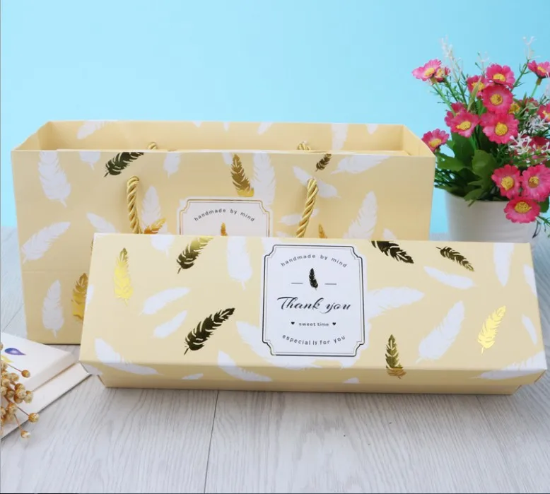 Wholesale Custom New Design Feather Printed Paper Bag with Box Set for Candy Cake Food Biscuit Mooncake Gift Packaging