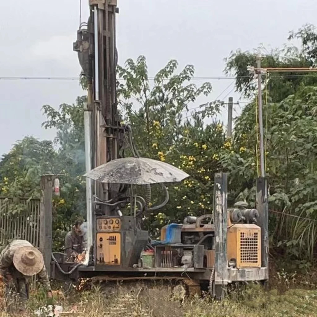 Used/Second hand 200 meters depth crawler water well drilling rig diesel mining drilling rig.