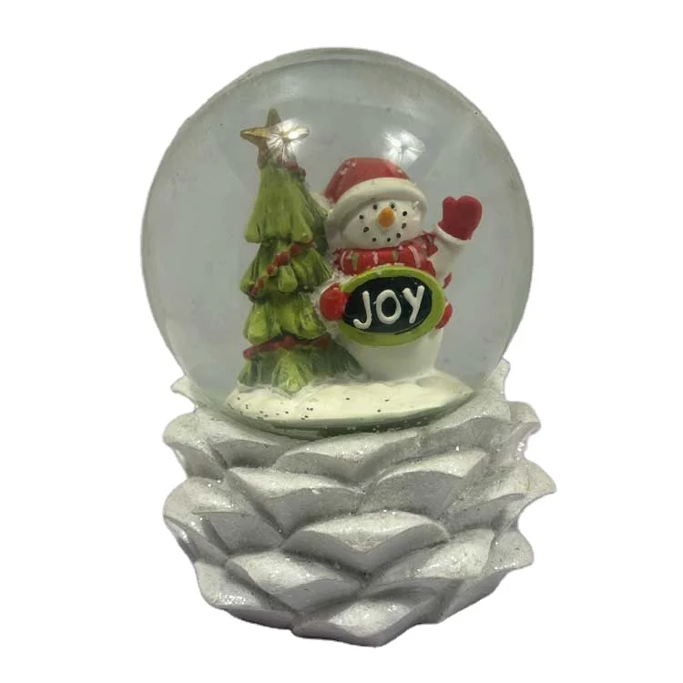 custom wholesale factory price good quality polyresin home decorations christmas snow globe resin christmas snowball