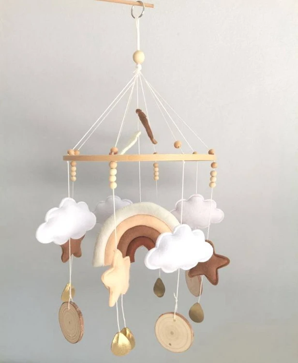 Wholesale Custom Quran Handmade Crib Cot Nursery Baby Mobiles Holz with Stuffed Rainbow Cloud Felt Hanging Decor for baby girls