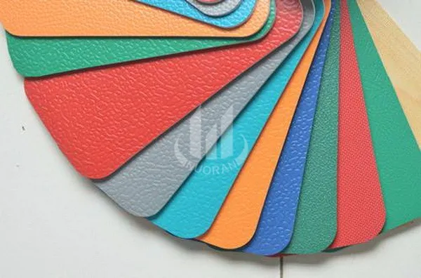 Factory direct supply competitive prices of durable hot - selling  lightweight  2-5 mm thickness  PVC Roll  Sport flooring
