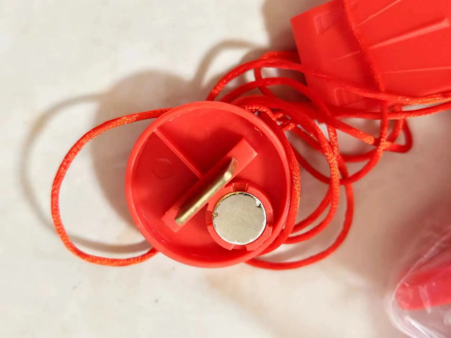 Strong magnetic treadmill Safety lock Magnet Universal emergency stop switch Start keychain Round magnet accessories