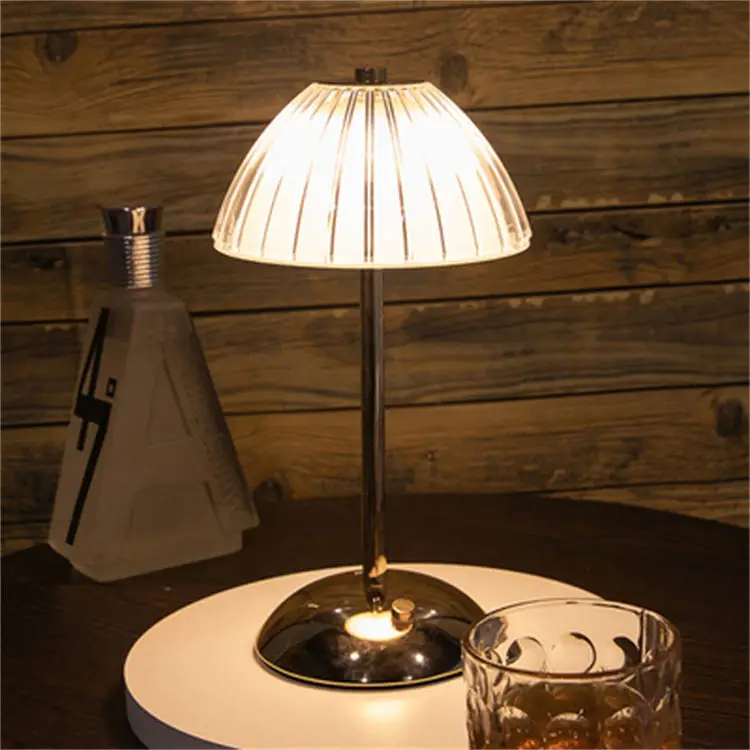New Creative Crystal Hot Selling Bed Side Bedside Living Room Lighting With Usb Battery Art Decorate Dining Table Lamp