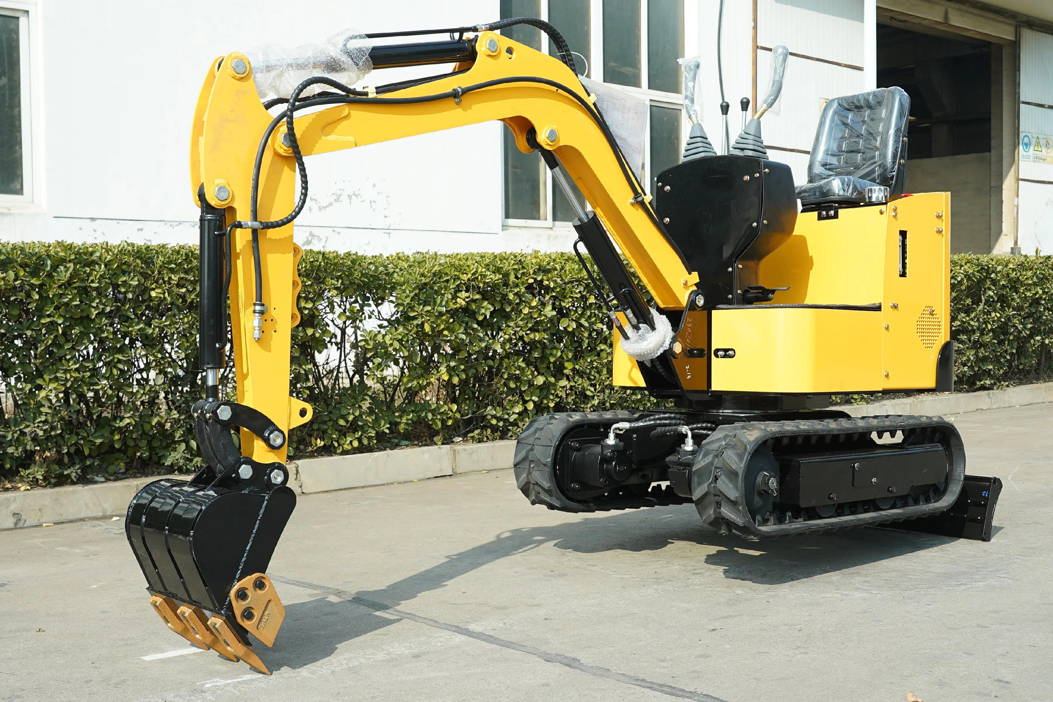 Chinese Mini Excavator Manufacturer Hydraulic Crawler Mini Excavators 1.2 Ton Mini Excavator Price