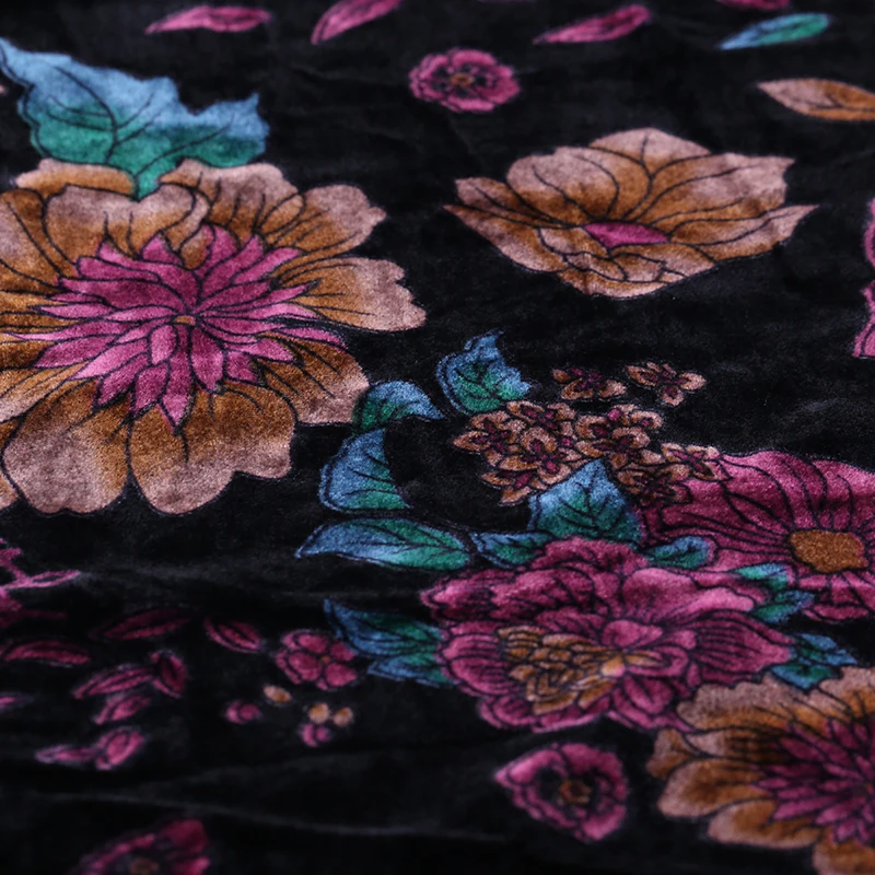 Beautiful Flower Printed Gorgeous Luxury 100% Silk Velvet Heavy Fabric for Women Sleepwear Clothing Dress