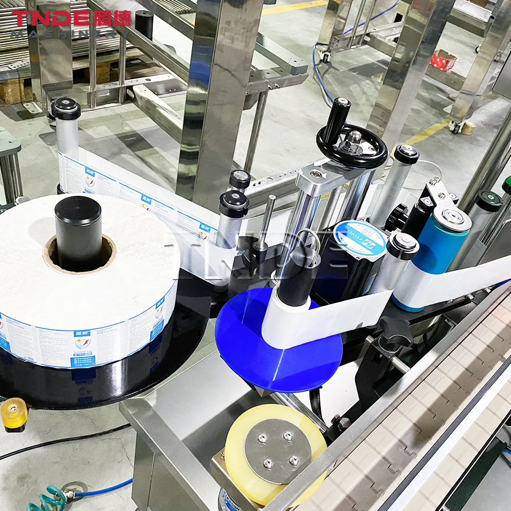 Round Bottle Monoblock 3in1 Filler Capper and Labeling Machine Pet Bottle Shampoo Filling Bottling Machine