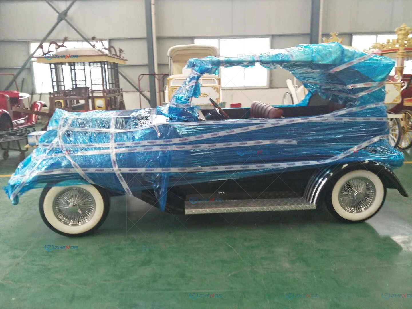 CE Approved Electric Retro Vintage Car Golf Cart / Double row electric golf cart club car for sale