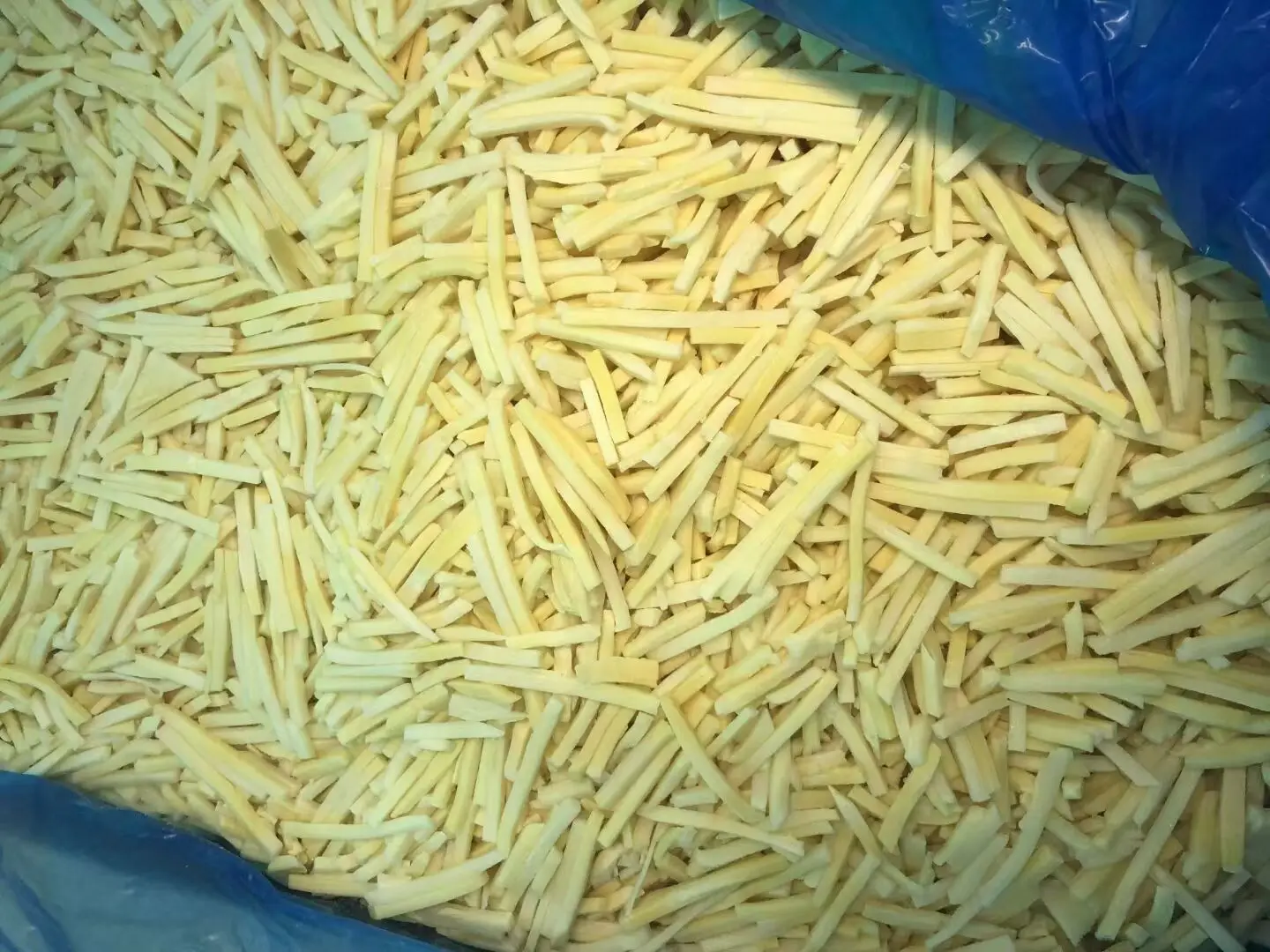 New crop frozen vegetables iqf frozen bamboo shoot strips