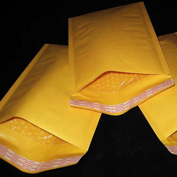 
Automatic kraft paper air bubble film mailing bag envelop making machine 