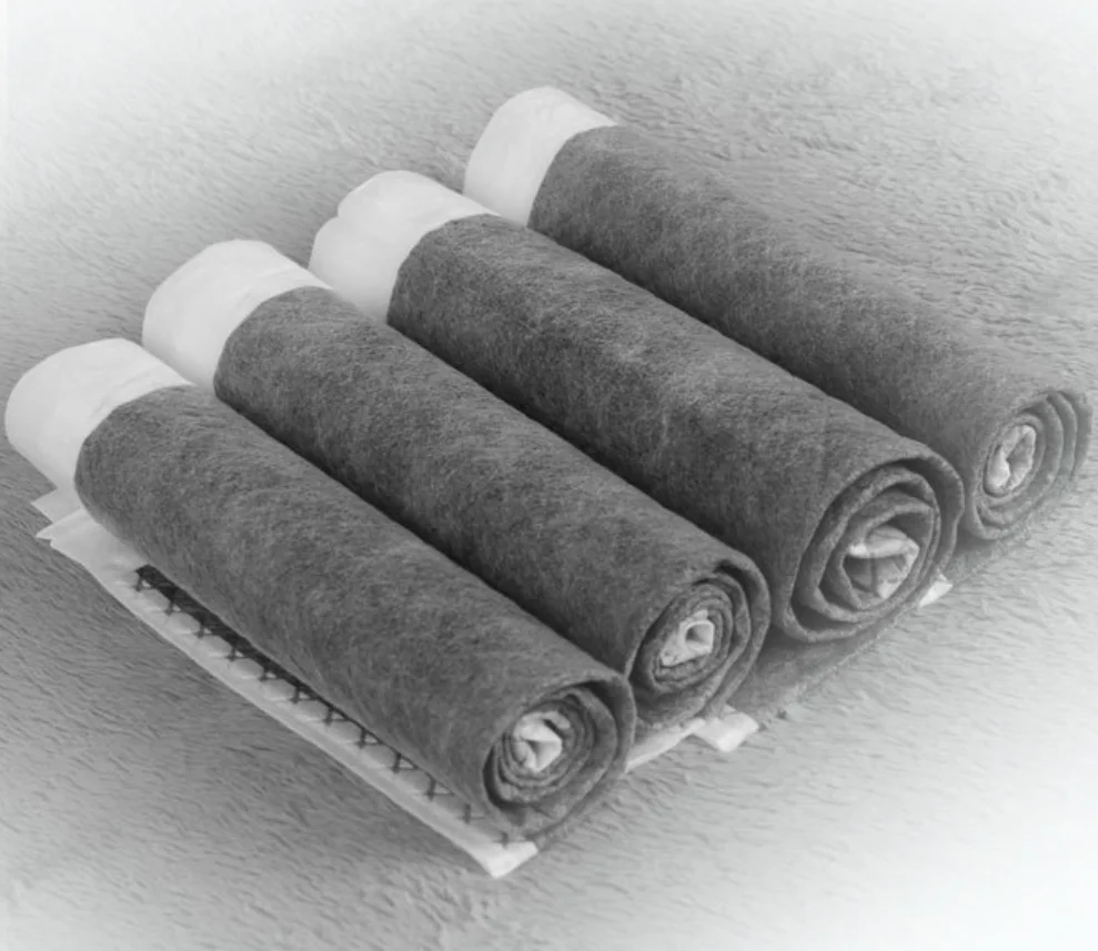 Custom Disposable Bamboo Puppy Dog Training Pet Pee Pad Charcoal Pads Training Bamboo pee pads