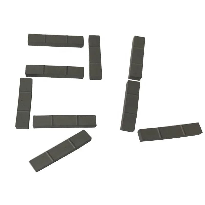 Cemented tungsten carbide ribbed magnetic inserts for HF3000 Hardfacing