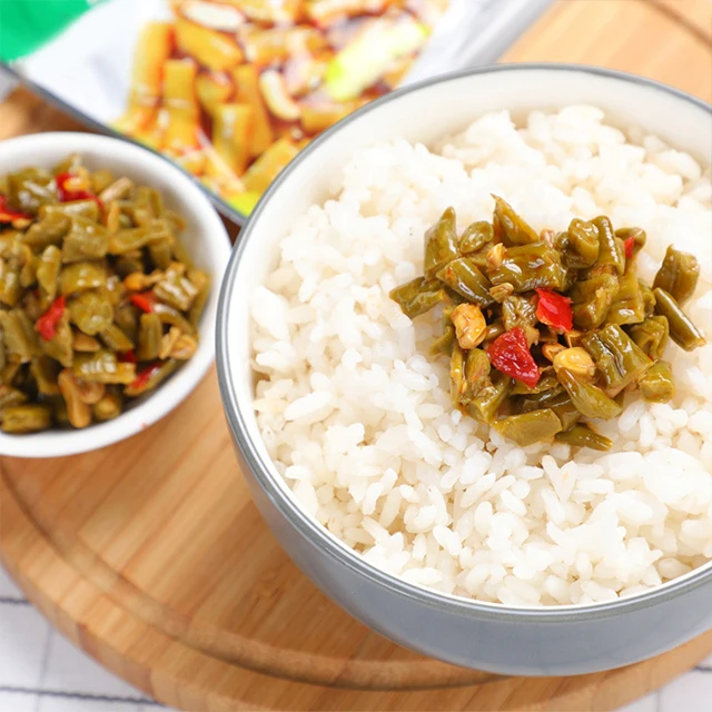 Szechuan маринованная зеленая фасоль консервированная коровья горошина со вкусом перца из ротанга соленые огурцы для лапши или отжима