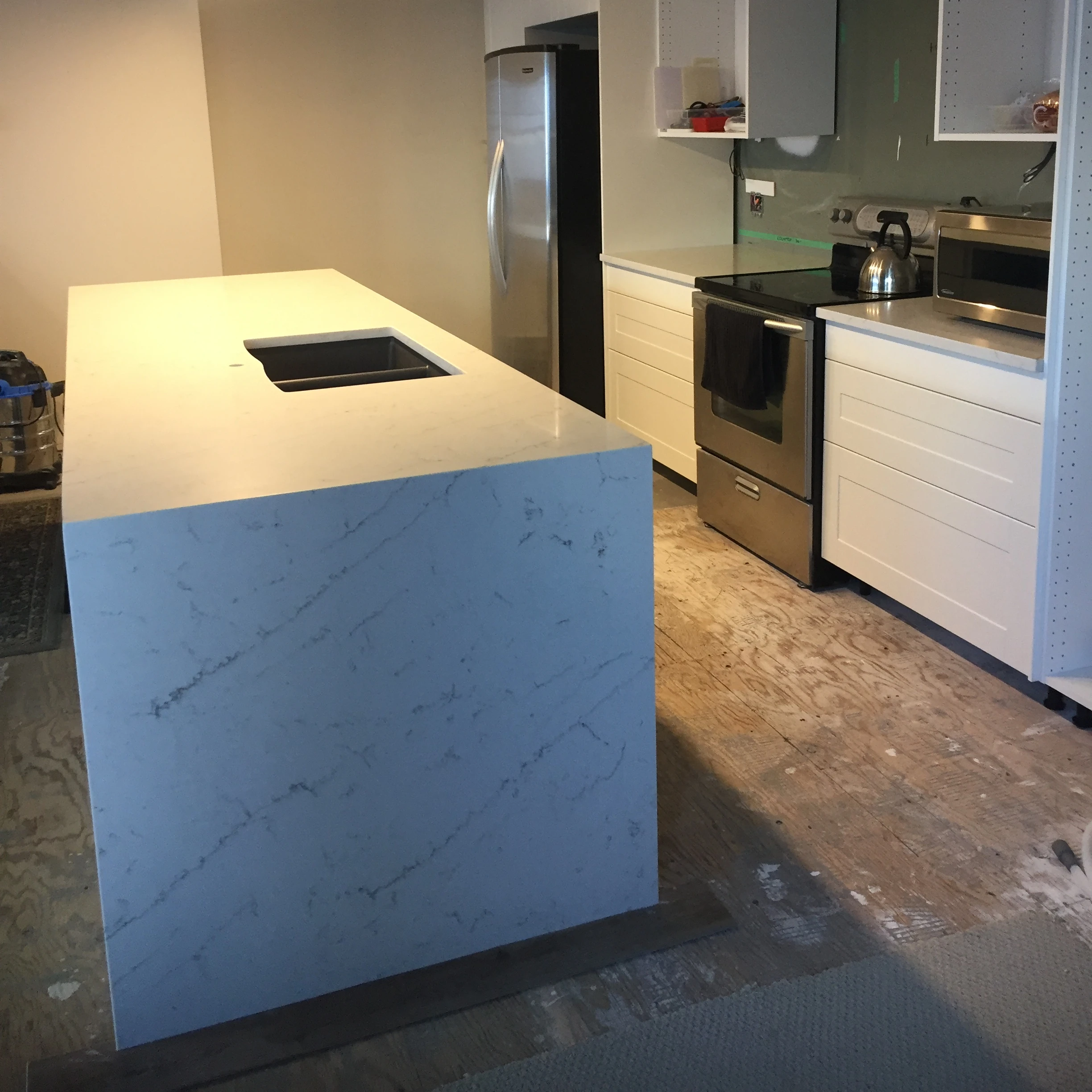 Wholesale Artificial Quartz Stone Marble Look Quartz Stone Countertop for Kitchen Bathroom