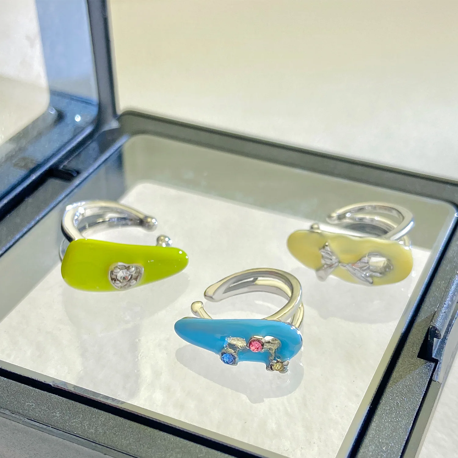 2024 Cute Colorful Enamel Non Pierced Earring Ear Bone Clip Gold Plated No Piercing Ear Hole Cuff Clip Earrings for Girls Women