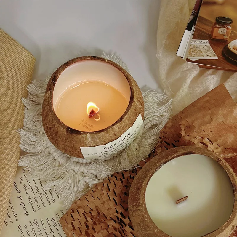 Top Sales Coconut Coconut Husk Shell Bowl Wood Wick Scented Candle Customize Logo Shell Scented Candle