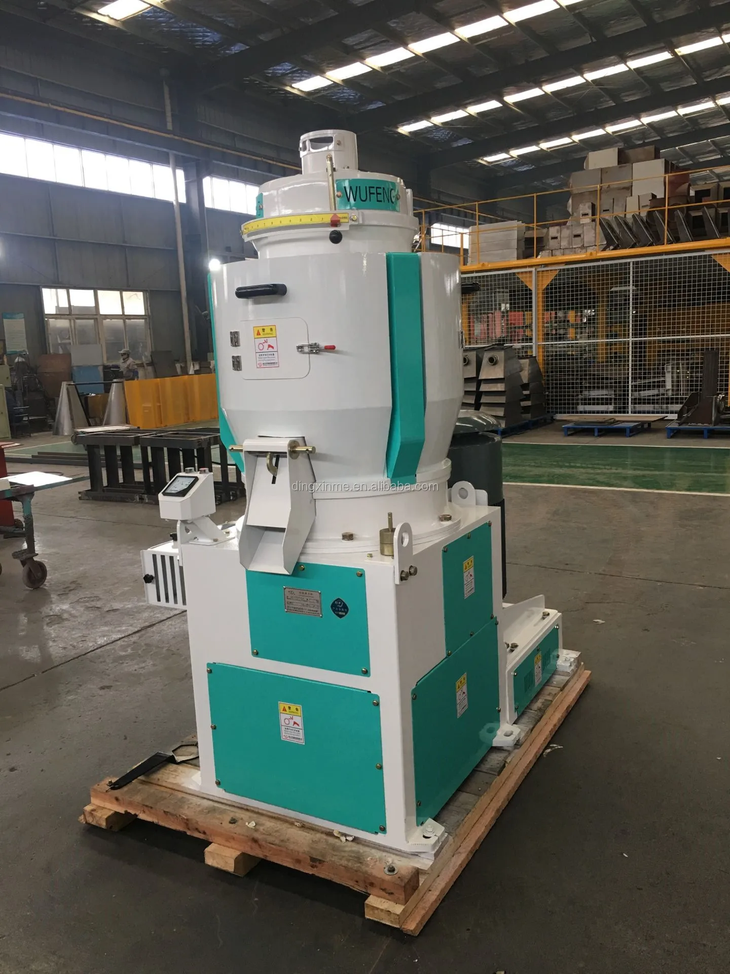 MNML40 5TPH Emery роликовая машина для отбеливания риса в