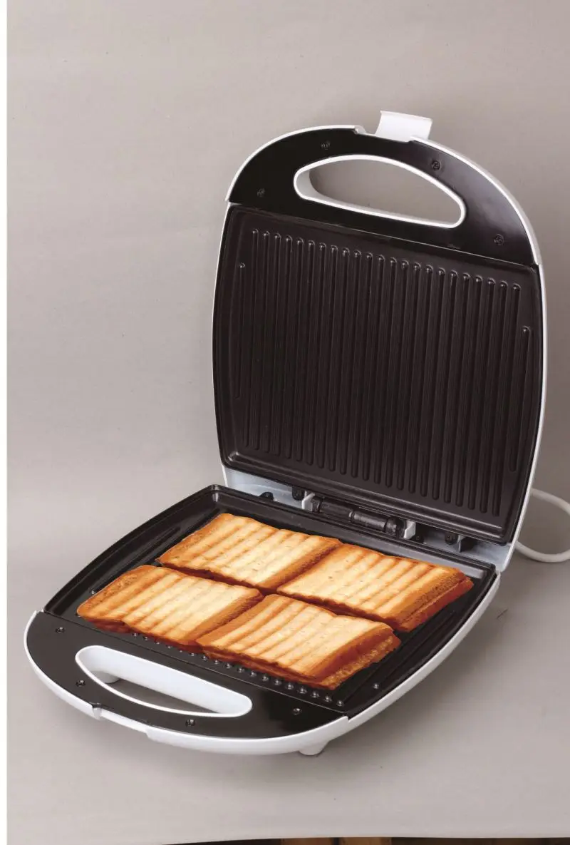 Big size 4 slices hot commercial waffle triangle grill breakfast sandwich maker cheap cost from China