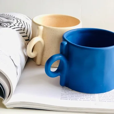 Керамические кружки большого объема в скандинавском стиле с закрученными