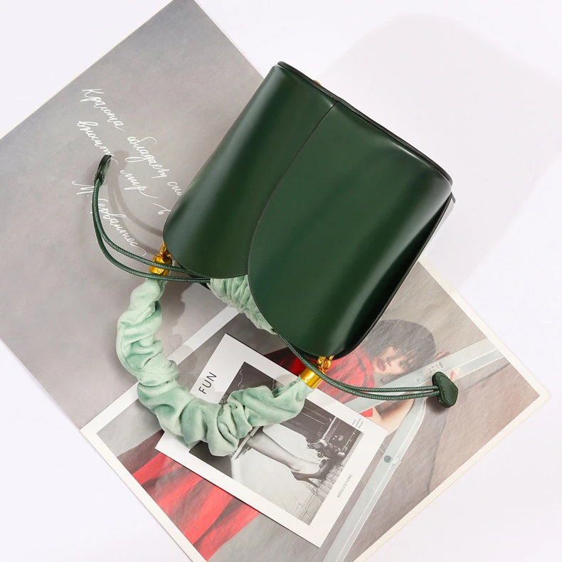 wholesale cross-body leather shoulder bag flower hand cylinder bag real leather bucket bag