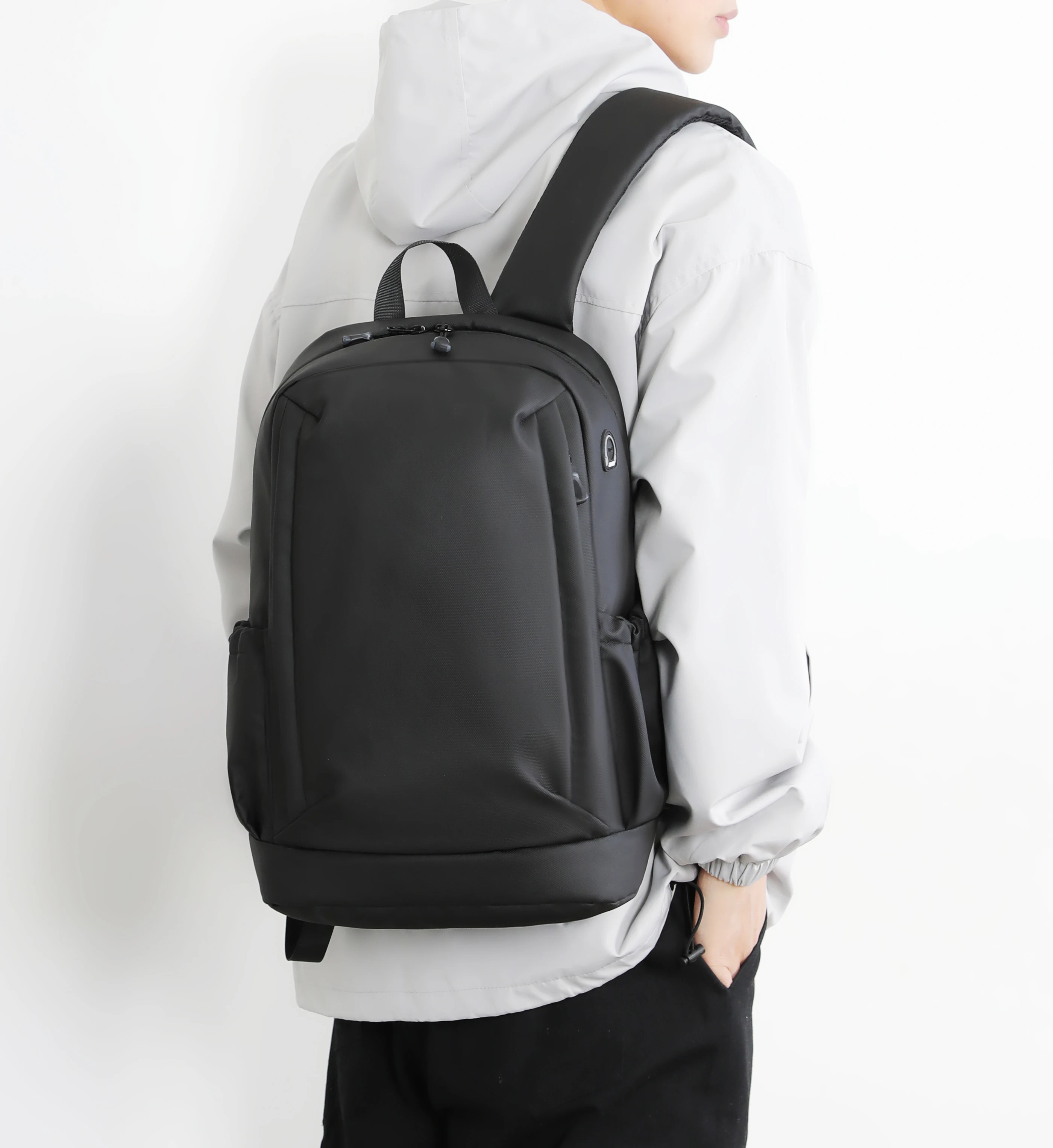 2024 New Waterproof Nylon Cloth Backpack Computer Bag Laptop Bag for Men Custom Polyester Unisex Backpack with Usb Perfect Bag