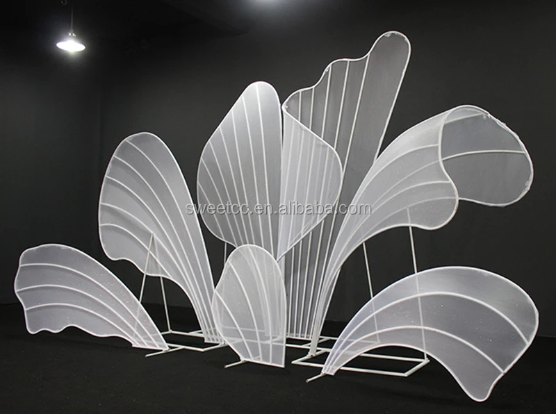 2019 new arrival feather shape wedding metal backdrop arch for wedding stage decoration