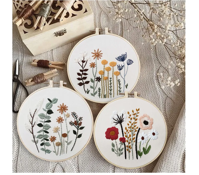 Custom China Wholesale Hand Made Embroidery Cross Stitch Set Embroidery Starter Kit Textile & Fabric Crafts