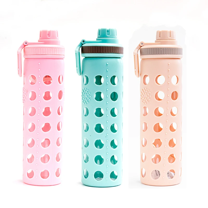 Wholesale custom reusable colorful glass water bottle with silicone sleeve