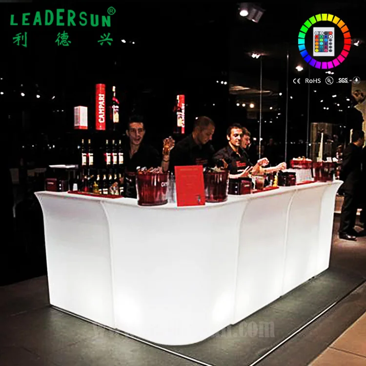 Wedding Boat Outdoor Event Party Rental Furniture Color Changing Boat Shape  Led Ice Well Mobile Mini bar Counter