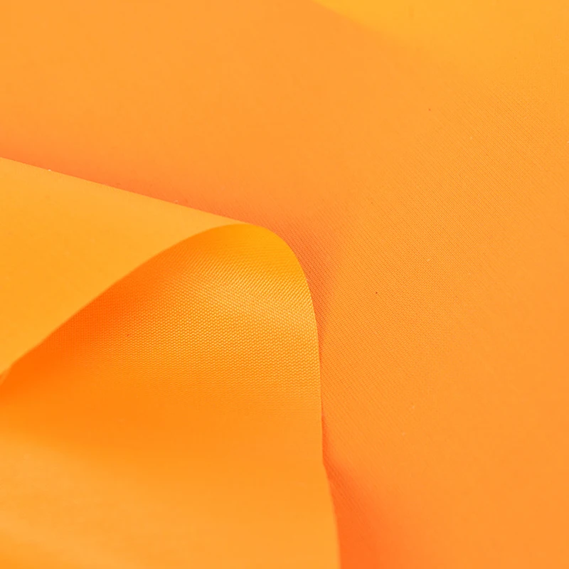 Water repellent 100% Polyester 600D PU Milky coating  or coated fabric for Bag shoes