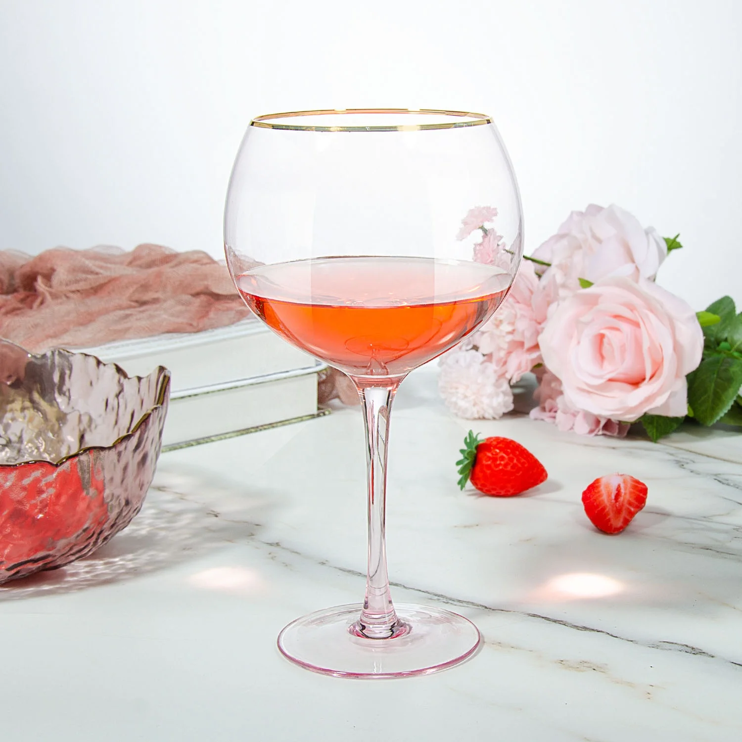 Samyo luxury bar crystal pink colored  Balloon gin glass red wine gobelt glasses with gold rim